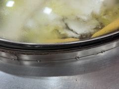 -屯老二农家铁锅炖·行业领军者(梅江店)