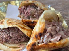-闫家驴肉老店(华电一校店)