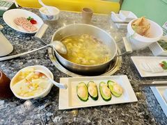 -一席地·本地鸡窝·杭帮鸡火锅(萧山银隆百货店)