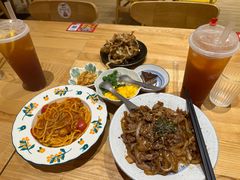 -暖食光·台式家庭餐厅·生日主题店(万达店)