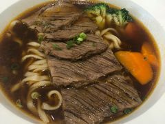 金牌红烧牛肉面-康师傅私房牛肉面(马泉营奥莱店)