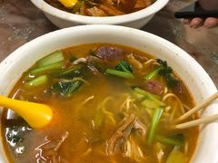 香肠肉丝-管记皮肚面