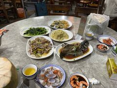 -四川小胡子海鲜(丁村万人海鲜广场店)