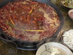 -黄潇洒老火锅(九眼桥宏济巷店)