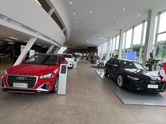 -深圳锦龙奥迪4S店(前海店)