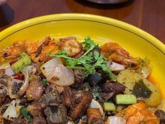 -休记光头香辣蟹干锅(绵竹店)