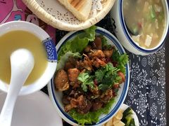 -八两八金·莱芜特色炒鸡(市南漳浦路店)