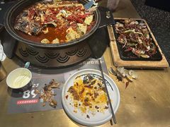 -吞鱼兽麻辣烤鱼(万达店)