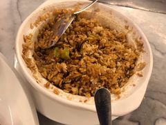 牛肝菌焖饭-蔼若春.传承三十年云南菜(金碧公园店)