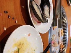 -韩大地海鲜自助烧烤城(黄兴路步行街店)