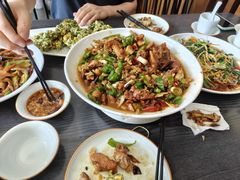 -环宇草鸡店·特色炒鸡