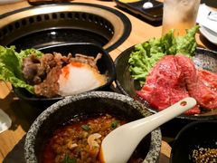 -炼火烤肉店