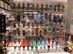 -泡泡玛特POPMART(国金街店)