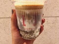 牧场拿铁-代数学家algebraist(诚品店)
