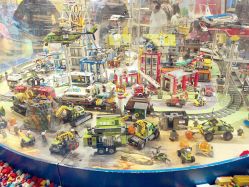 点击看大图 -Hamleys哈姆雷斯(东方福来德店)