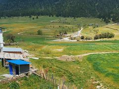 -鲁朗边巴次仁农家石锅