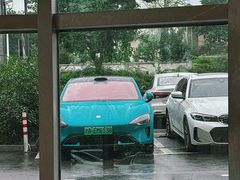 -麦当劳(莘松路芭比伦DT店)