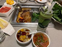 -海底捞火锅(宝龙广场夜宵主题店)