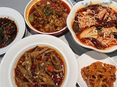 -老三样 · 江西菜馆(前海壹方汇店)