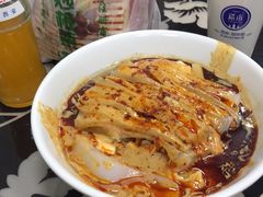 -何老二卤汁凉粉