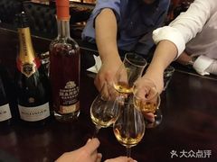 -THE OLD HOUSE酒吧