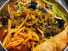 超大块豆皮-红鼻子桂林米粉(金唐新光界店)