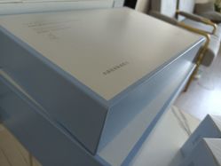 -凡碧诗毛孔收细