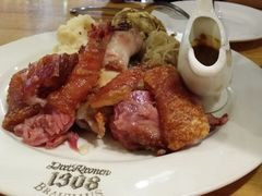 -皇冠自酿啤酒坊(中国红街5号楼店)