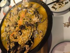 -鸣记脆皮烤鱼·海鲜烤鱼(三八广场店)