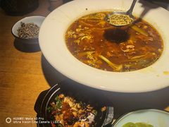 -胡马八破·川菜小馆(高新万达店)