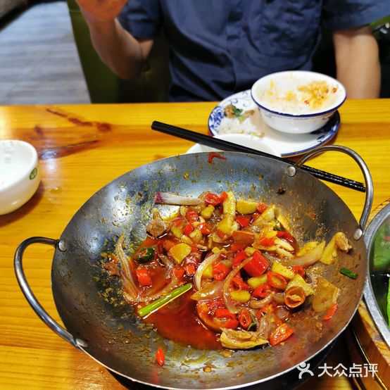 聚湘园土菜馆(文华北路店)