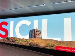 -米兰马尔彭萨国际机场