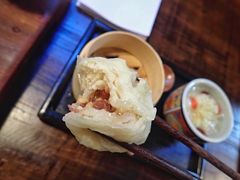 -银米·云南传统过桥米线(双廊黑金冠店)