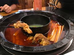 -重庆烧鸡公火锅(簋街店)