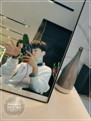 -罗亚帝造型·烫发染发