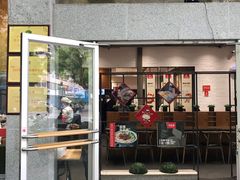 门面-牛吃草牛肉面(翠柏路店)