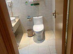 -维也纳酒店(广州南站汉溪长隆地铁站景区店)