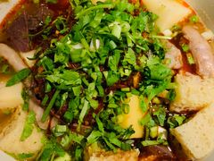 米肠面肺-天山醉美辣子鸡(文艺路店)