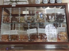-AHAVA·Fang Baking Studio