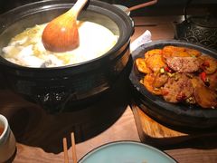 -九锅一堂酸菜鱼(新南凯德直营店)