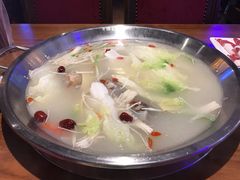 -红牌美蛙鱼头火锅(万辉国际广场店)
