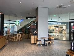 大堂-星巴克(扬州宝应吾悦广场店)
