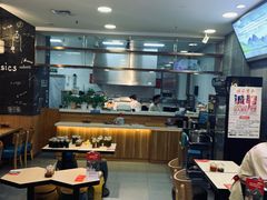 -桂在香知桂林米粉(红博中央公园店)