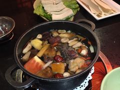 -一叶一世界•素食餐厅(环球中心店)