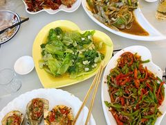 -覃记海鲜美食餐厅