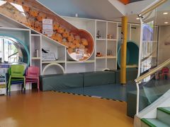 -极橙儿童齿科矫正中心(奥城店)