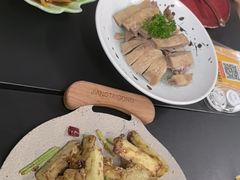 -古都历食南京菜·烤鸭·鸭血粉丝·汤包(南京博物院店)