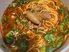 一品麻辣肥肠面-一品小笼(金融街店)