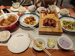 -松沪名灶·豆浆鱼头·新上海菜(飞航吾悦广场店)