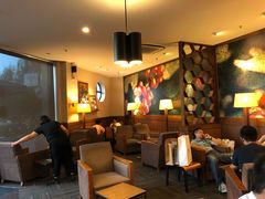 大堂-星巴克(无锡百联奥特莱斯店)